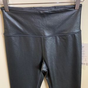 Athleta Elation Ultra High Rise Tight Women’s (S) ShimmerBlack